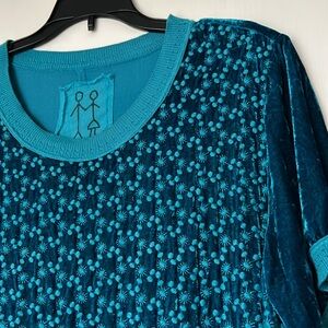 Johnny Was turquoise embroidered velvet tee tunic